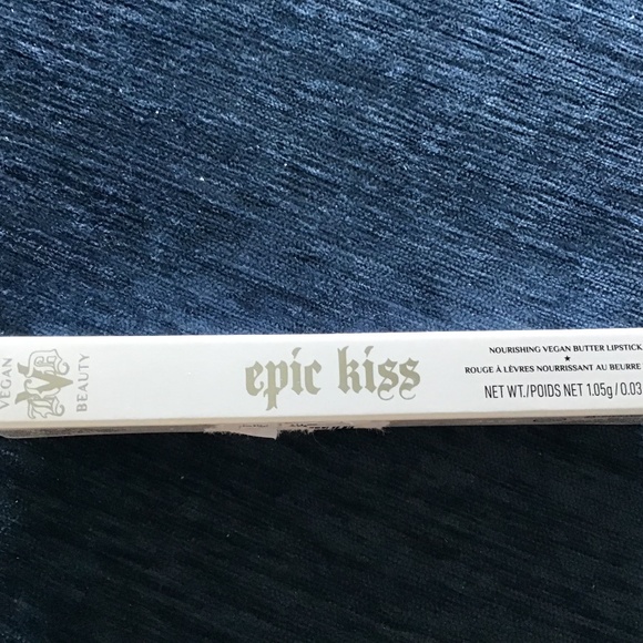 KVD Epic Kiss Lipstick 230 Next Wave - Picture 1 of 3
